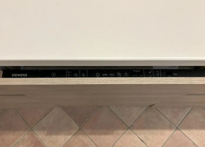 Blue Marble Apartment *